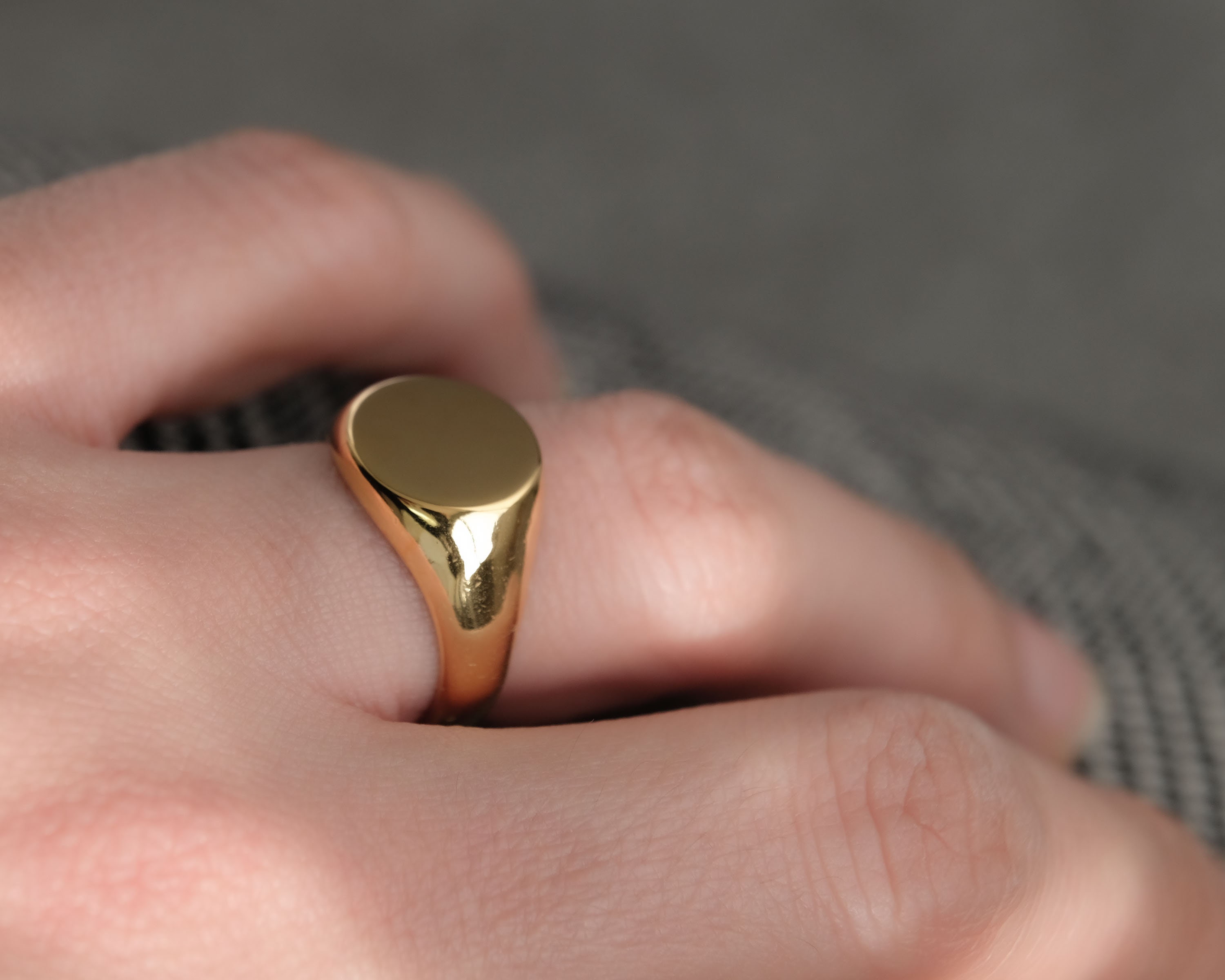 Round Signet Ring,Statement Ring,Designer Gift for her Sunbeam Signet Ring for women,18K Gold Signet Ring,Oval Signet Ring,Gold Filled Band