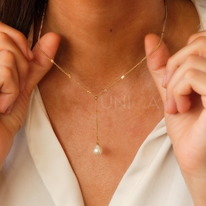 Freshwater Pearl Lariat Necklace – Dainty Gold Y Necklace, Minimalist Bridal Jewelry, Elegant Drop Pendant for Her