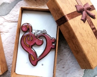 colgante de corazón, colgante de clave de sol y fa de madera y resina hecho a mano personalizable, collar de notas musicales customizable