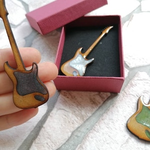 Acoustic Guitar Art Jewelry, Pin Deportivo Guitar Brooch Acoustic Guitar Art Jewelry, Pin Deportivo Guitar Brooch
