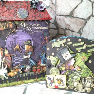 album scrapbook fait main en carton, carton et papier, cadeau fait main, scrapbook Halloween Alice au pays des merveilles