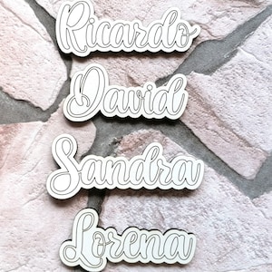 names WITH custom magnet in white wood for wedding events, words magnet for fridge, names for baptism ceremony or birthday.