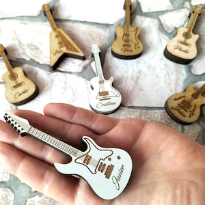 Caja personalizada de madera para guardar púas de guitarra, caja con forma de guitarra eléctrica o electroacústica, regalo para guitarrista