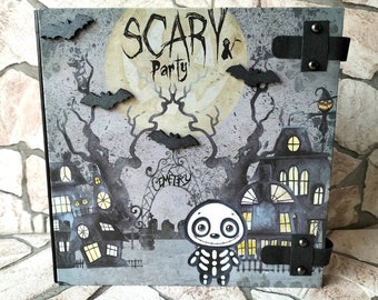 Handmade scrapbook album in cardboard, cardboard and paper with Halloween theme, gift for photos of friends, memories, costumes...