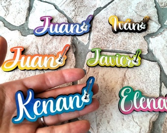 personalized wooden names with magnet with guitar, names printed in color, gift for guitarists, guitar decoration for home