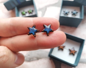 pendientes de estrella de madera y resina con color,pendientes artesanales originales pequeños de estrella, pendientes hipoalergénicos