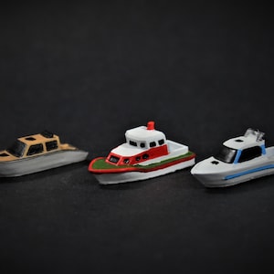 Miniature Ship Models handpainted - Yacht - Cruiser - Search and Rescue (SAR) - different sizes - scaled