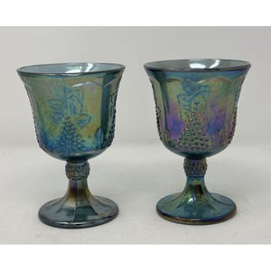 Set of 2 Indiana Glass Contemporary Carnival HARVEST GRAPE Goblets, Iridescent Blue, 0176