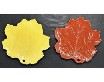 BARBARA EIGEN Williams-Sonoma Autumn Harvest Röda Gula Salladsbladstallrikar, Set om 2
