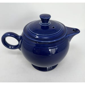 FIESTA Large Ring Handle Tea Pot Teapot w/ Lid Vintage, Cobalt Blue, Fiestaware