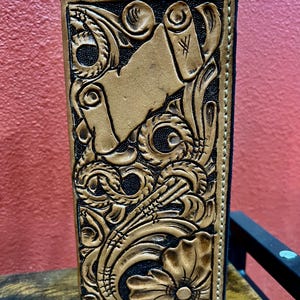 Cartera de cuero labrada a mano Roper Long