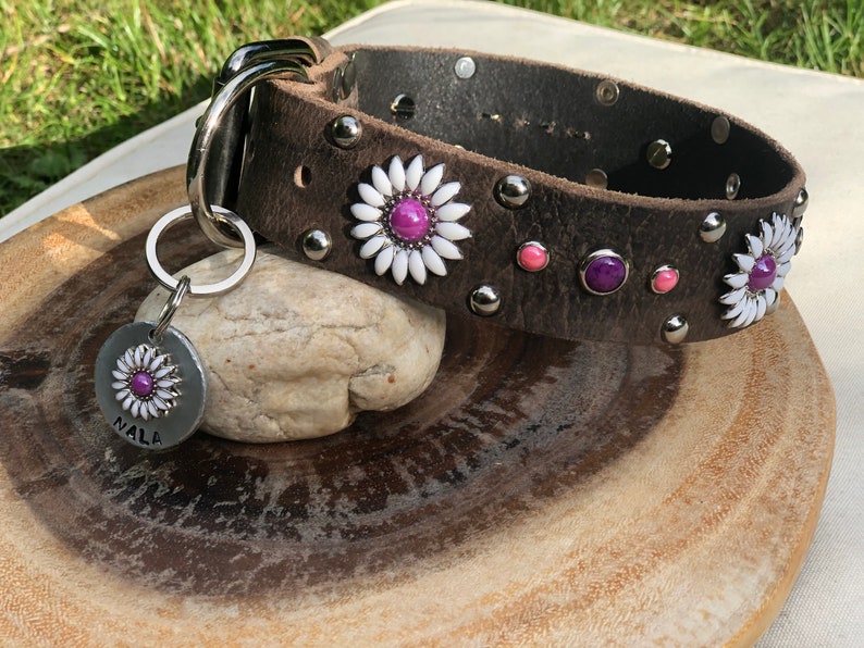 Daisy Trendy Girly Leather Dog Collar ,1.5\u201d Inch for Large Dog Personalized Nickel Stamped Nameplate in Purple /& Pink Flower Female Collar