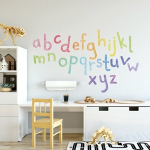 Adesivos de parede com letras em aquarela, adesivos de parede em tecido ABC em letras minúsculas, decoração de parede com letras em arco-íris, decoração colorida de quarto infantil