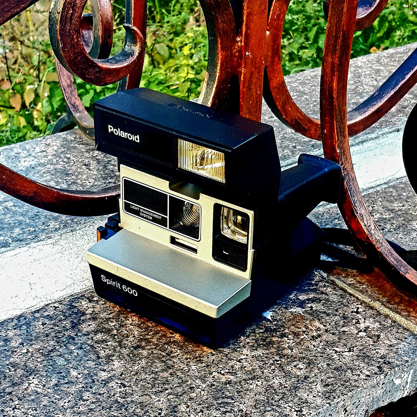 Polaroid Spirit 600. ,polaroid,vintage Photo Camera,a Gift to the