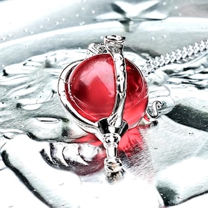 Kandrakar Crystal Heart Necklace.