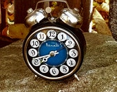 Vintage alarm clock Vityazю. quot soviet clock,alarm clock,clock of the ussr,antique clock,vintage watch mechaplant amber,nical watches,