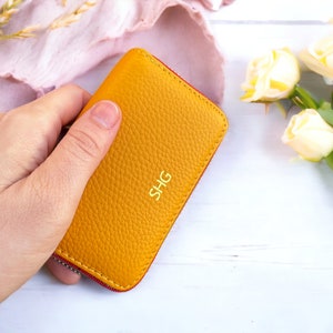 Tarjetero de gran capacidad con bloqueo RFID, Cartera de cuero de diseño minimalista, Tarjetero personalizado, Regalo personalizado para el día de la madre imagen 1