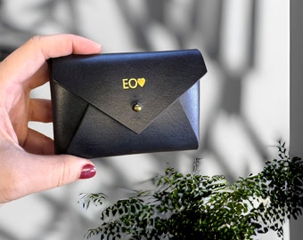 Personalised handmade leather case, customised gift for teachers. Leather pouch for coins, travel gifts, 3rd anniversary leather gift