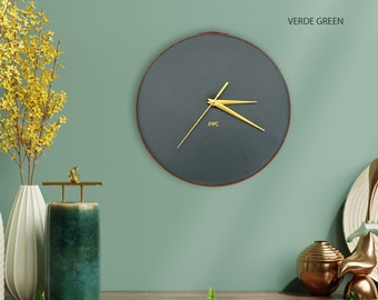 Horloge murale en cuir personnalisée, cadeau pour la maison, décoration murale, cadeau pour une nouvelle maison, cadeau d'anniversaire de mariage, décoration de maison, art mural, cadeau pour lui