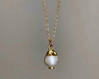 Gold filled freshwater pearl charm necklace