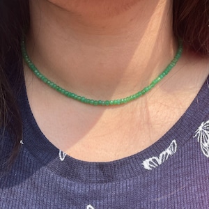 Collier de perles de chrysoprase en or rempli