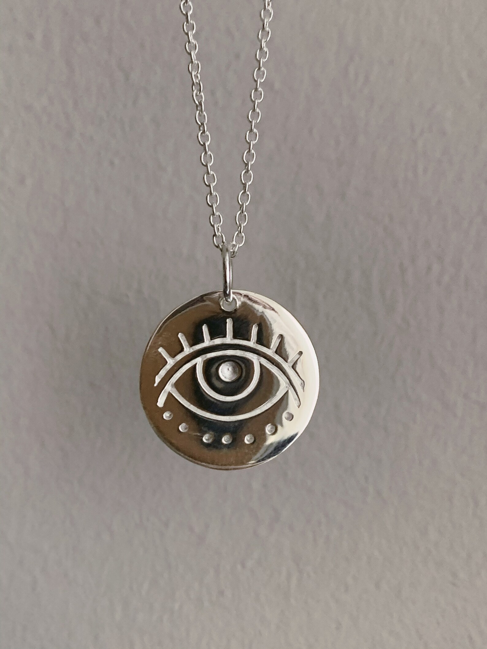 Eye necklace silver Clearance