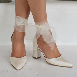 Scarpe da sposa per sposa con tacco a blocco, tacchi da sposa in pelle avorio, tacchi da sposa con cinturino alla caviglia, scarpe da sposa con tacco a blocco lacci in organza ''ANGEL''