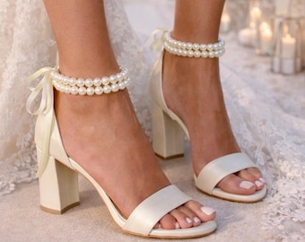 Tacones de bloque para novia color marfil y perla - Zapatos de boda con tira en el tobillo