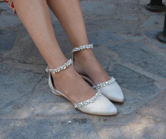 Flat ivory store bridal shoes