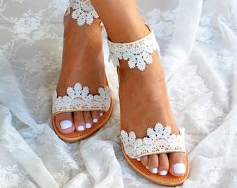 Weiße Spitze Hochzeitssandalen: Handgefertigte Leder Brautschuhe