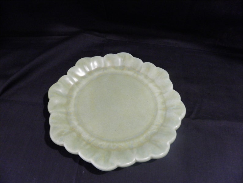 Ceramic cabbage bowl with plate