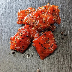 Wild Canadian Smoked Sockeye Salmon Nuggets with Fresh Peppercorns – Premium Smoked Salmon Snack, Gourmet and Wild-Caught