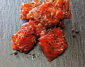 Wild Canadian Smoked Sockeye Salmon Nuggets with Fresh Peppercorns – Premium Smoked Salmon Snack, Gourmet and Wild-Caught
