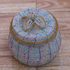 Afrikanische Maasai Perlen Schmuckschatulle, Perlen Geschenkbox, kleine Schmuckschatulle, Silber Schmuckschatulle, Schmuck und Accessoires Halter