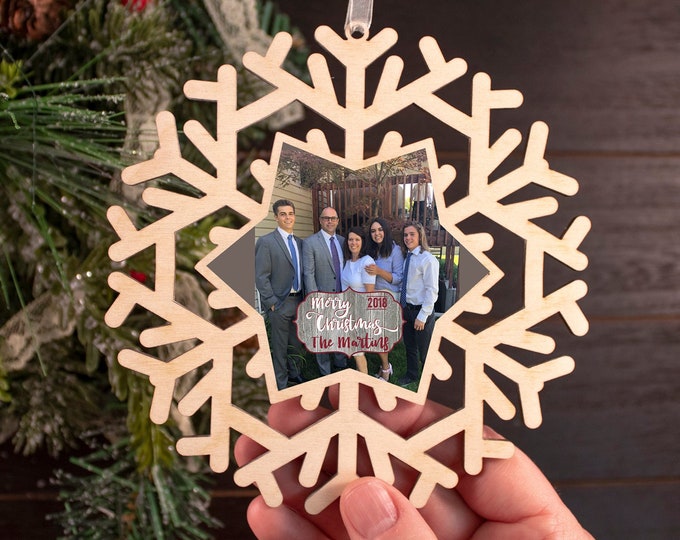 set of 6 classic wood snowflake ornaments, snowflake Christmas ornament, photo ornament, snowflake ornament, Christmas ornament, 103C