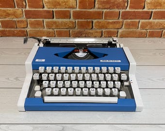 Macchina da scrivere vintage blu Unis Made in Jugoslavia
