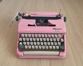 Olympia Monica Typewriter Pink, Working Typewriter Vintage, Light Pink Typewriter Olympia Monica, Manual Typewriter Retro Gift for Writers