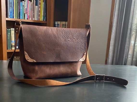 Best crossbody deals messenger bags