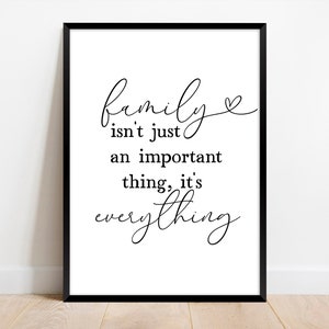 Lámina &quot;La familia lo es todo&quot;, arte mural familiar. Decoración del hogar imprimible. Cita familiar, arte mural para sala. Lámina para pasillo. Decoración minimalista.