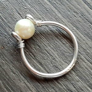 Sterling Silver Pearl Ring, Statement Pearl Ring, White Freshwater Pearl Ring, Handmade Wedding Ring,Handmade Pearl Ring,Bohemian Pearl Ring