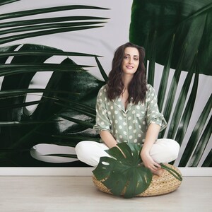 Green palm leaves wall mural, peel and stick removable wallpaper, temporary wallpaper, tropical wallpaper mural, jungle forest wall decor