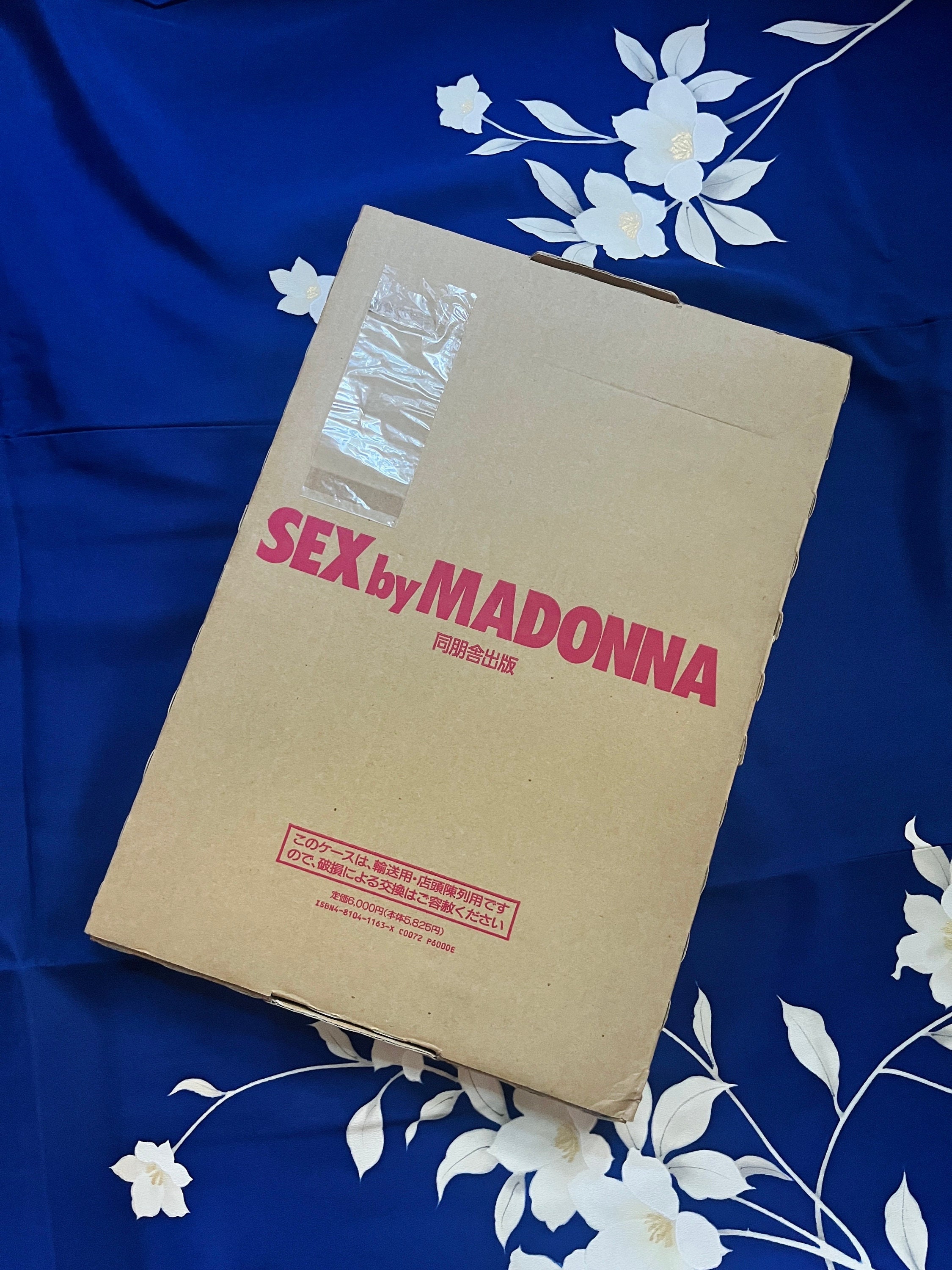 SEX by MADONNA アートブック　日本版 Sex by Madonna Photo Book 1992 With Box and CD Used From