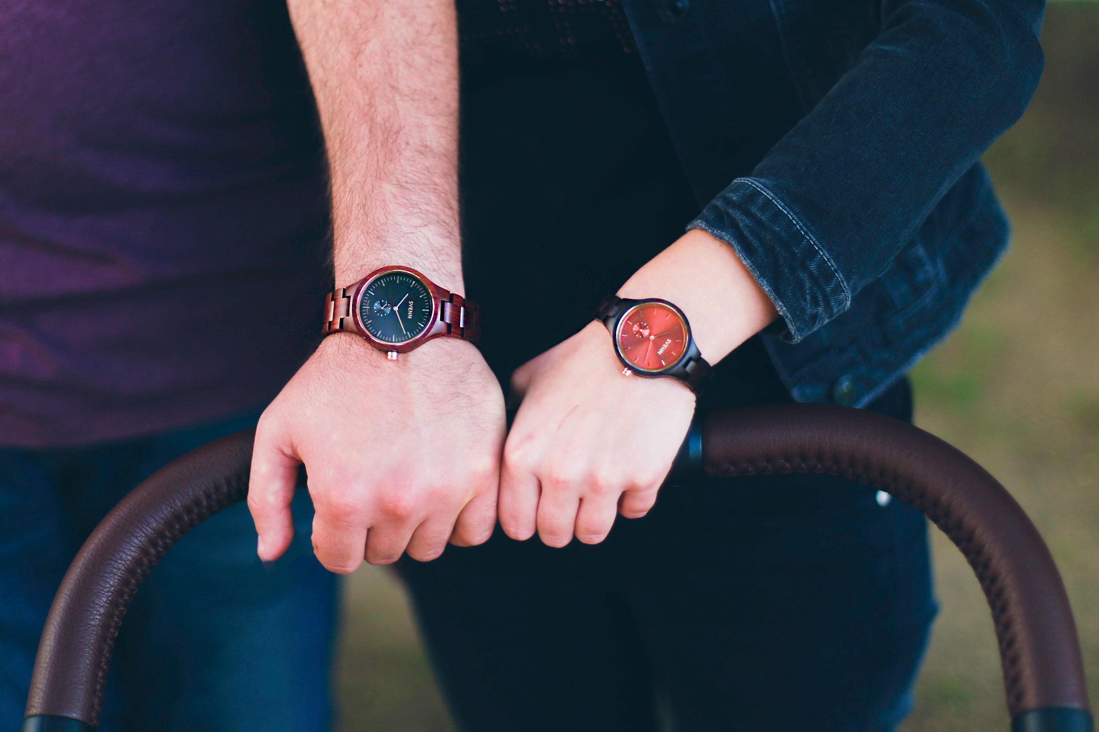 couple watch with location tracker
