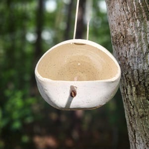 Ceramic bird feeder - white