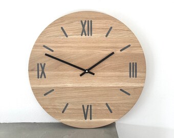 Reloj de pared moderno fabricado en madera maciza de roble, 36 cm, modelo "Exclusive"