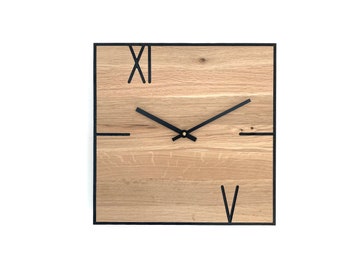 Horloge murale moderne en chêne, modèle "FiveEleven", en bois massif, bois massif, 34 cm