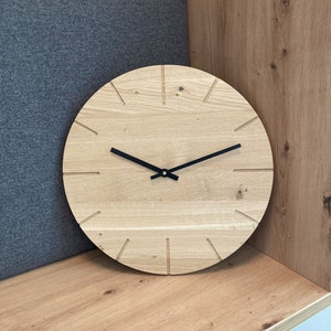 Horloge murale moderne en chêne, modèle Fly, bois massif, bois massif image 3