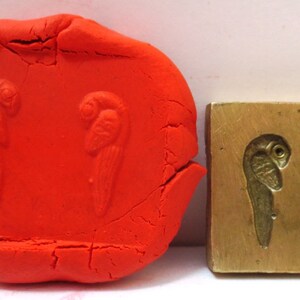 Vintage Indian Brass Bronze Jewelry Making tool Mould Stamp Dye Wax Seal ETHNIC traditional twin bird design imprint Pattern Mughal