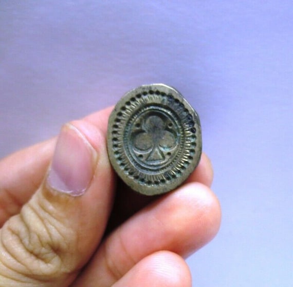 Details about   India Vintage Bronze Jewelry Die Mold/Mould Hand Engraved Collectible Rare Die 