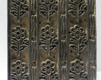 Vintage Indian wooden hand carved textile printing fabric block / stamp design pattern 2